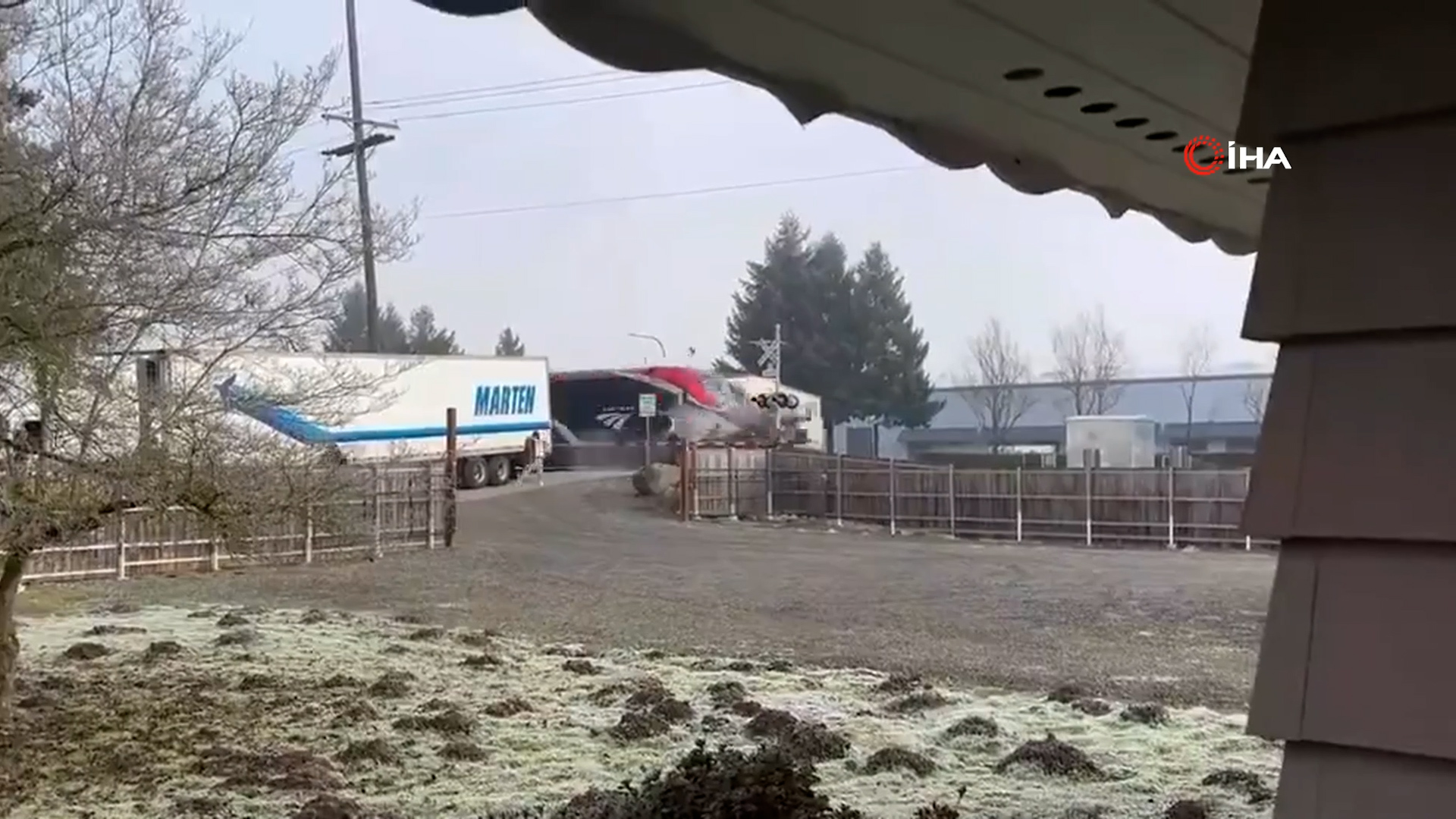 sequence 0200 00 49 10still006.jpg