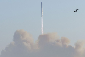 spacex.jpg