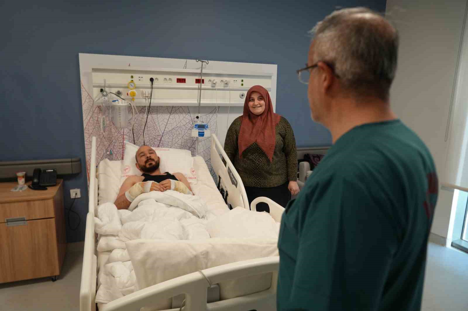 20250202aw382470 0.jpg