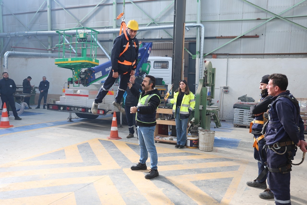 20250203aw383106 0.jpg