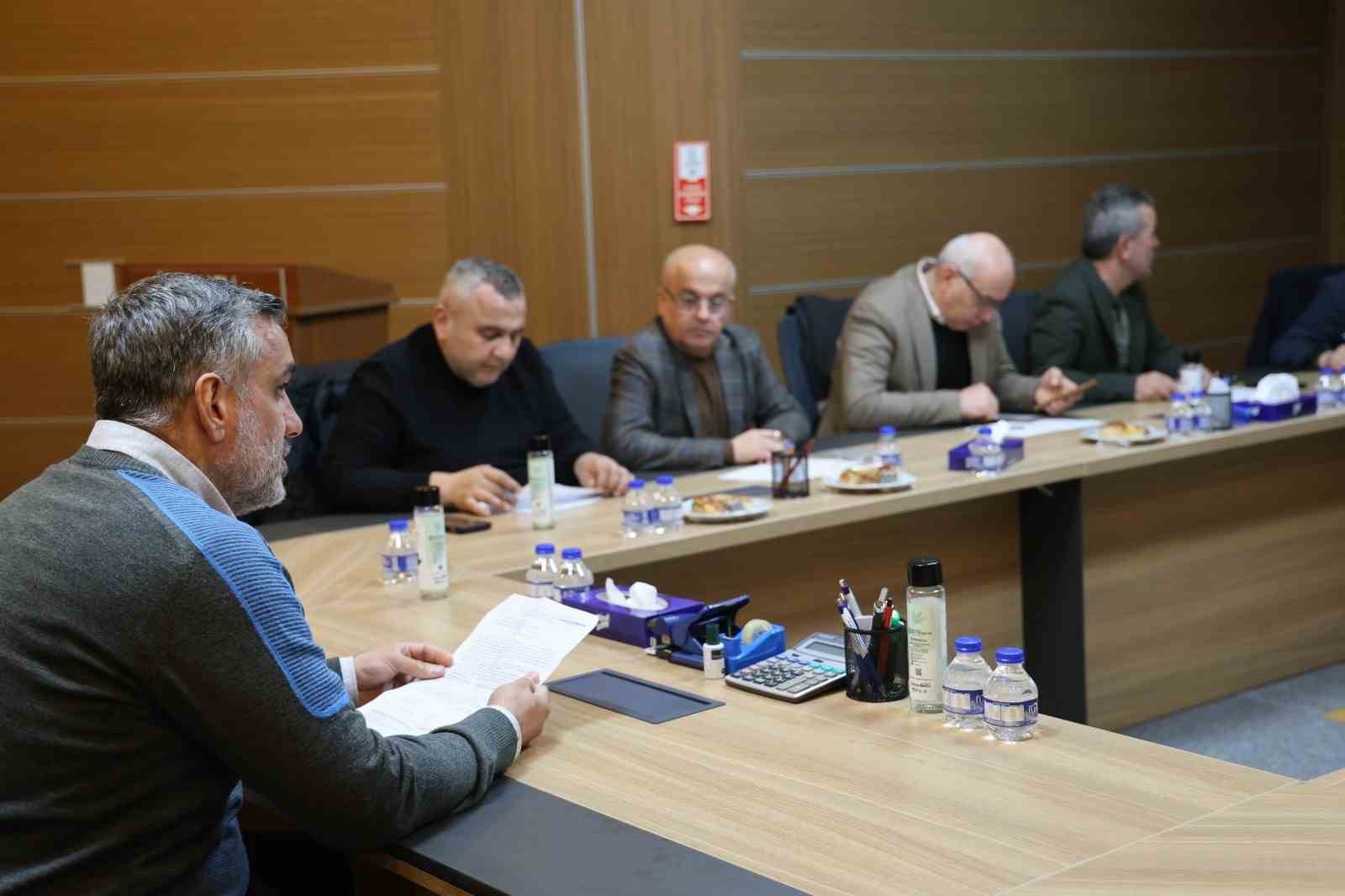 20250206aw385615 0.jpg