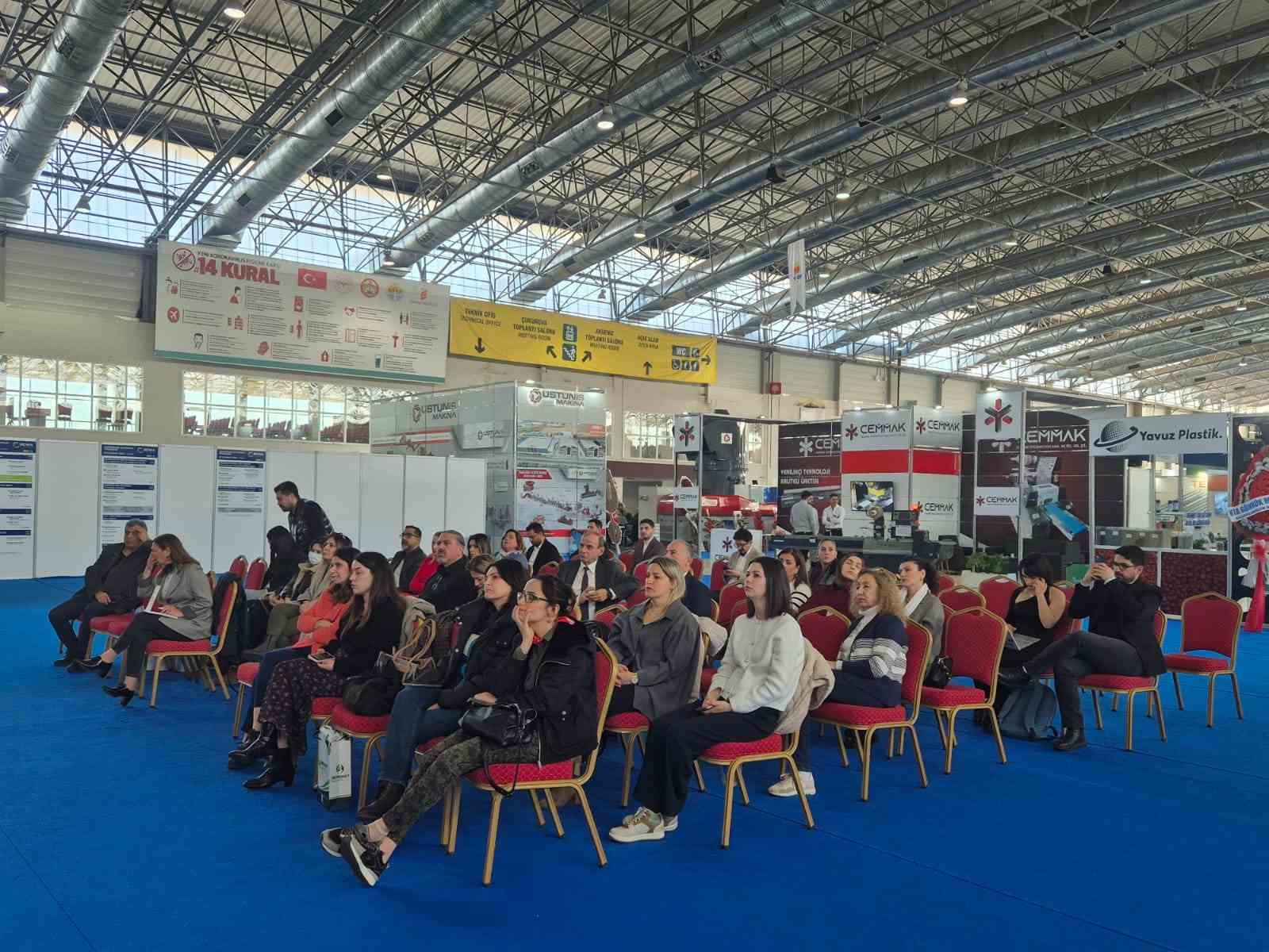 20250219aw395021 0.jpg