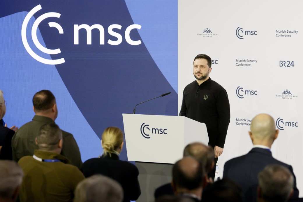 aw392710 04 1739631144.jpg