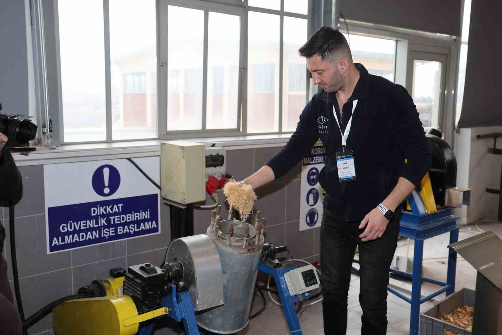 20250310aw409081 0.jpg