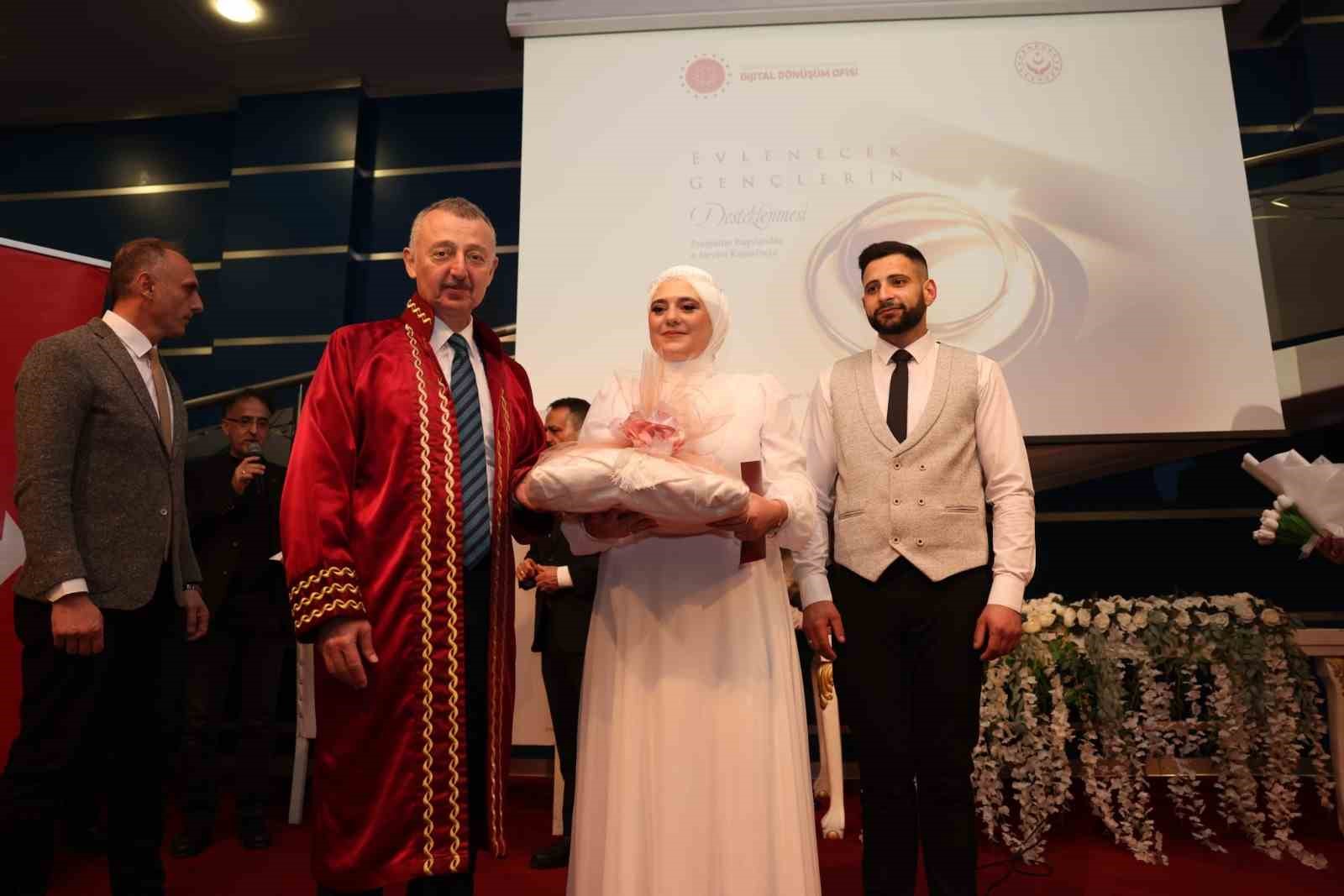 20250315aw412763 0.jpg