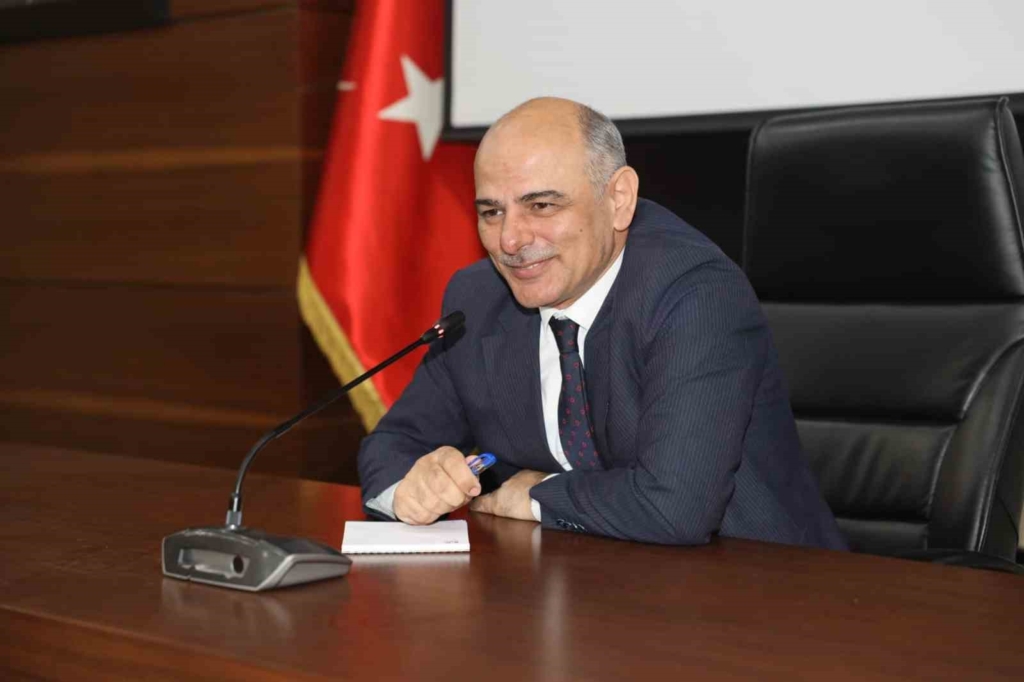 20250317aw414080 0.jpg