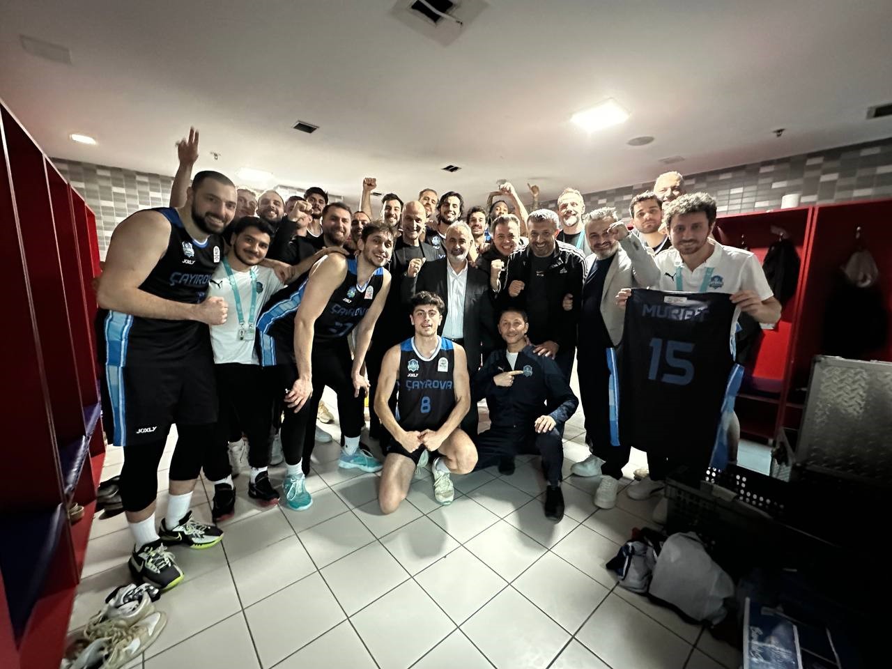 20250318aw414840 0.jpg