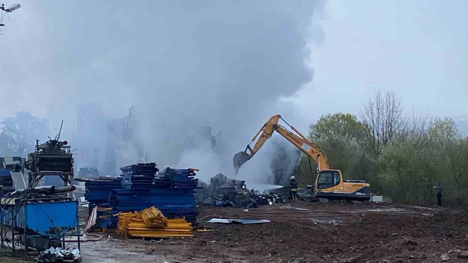 20250319aw415584 0.jpg