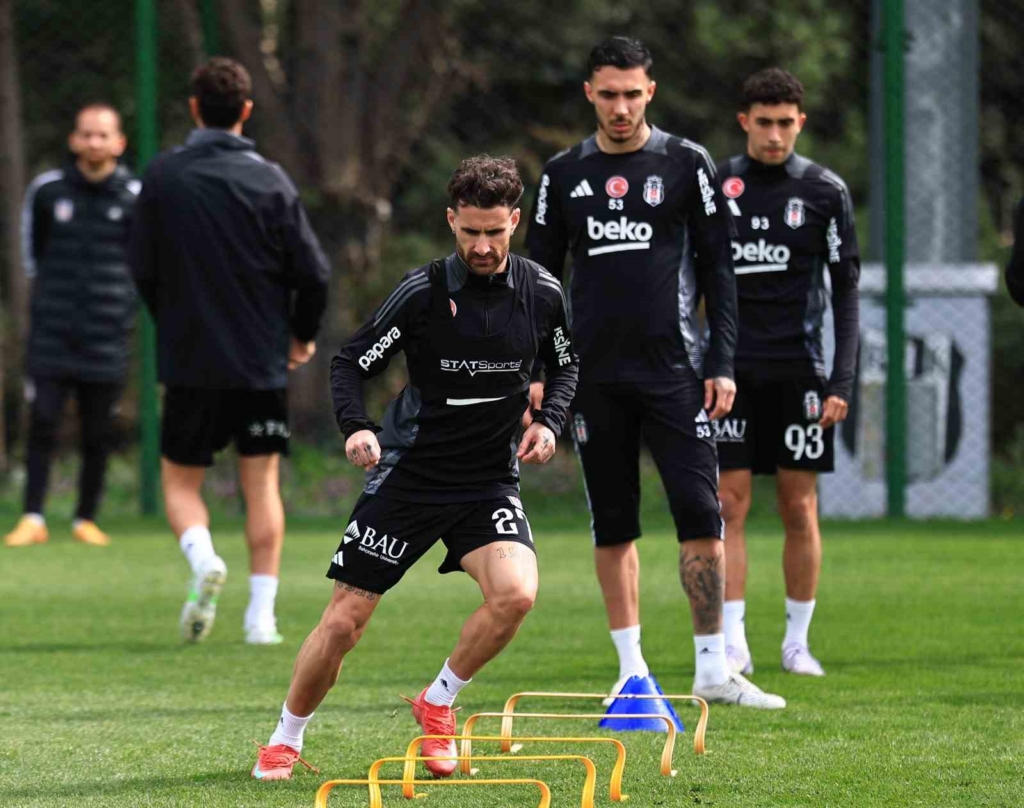 20250325aw419830 0.jpg