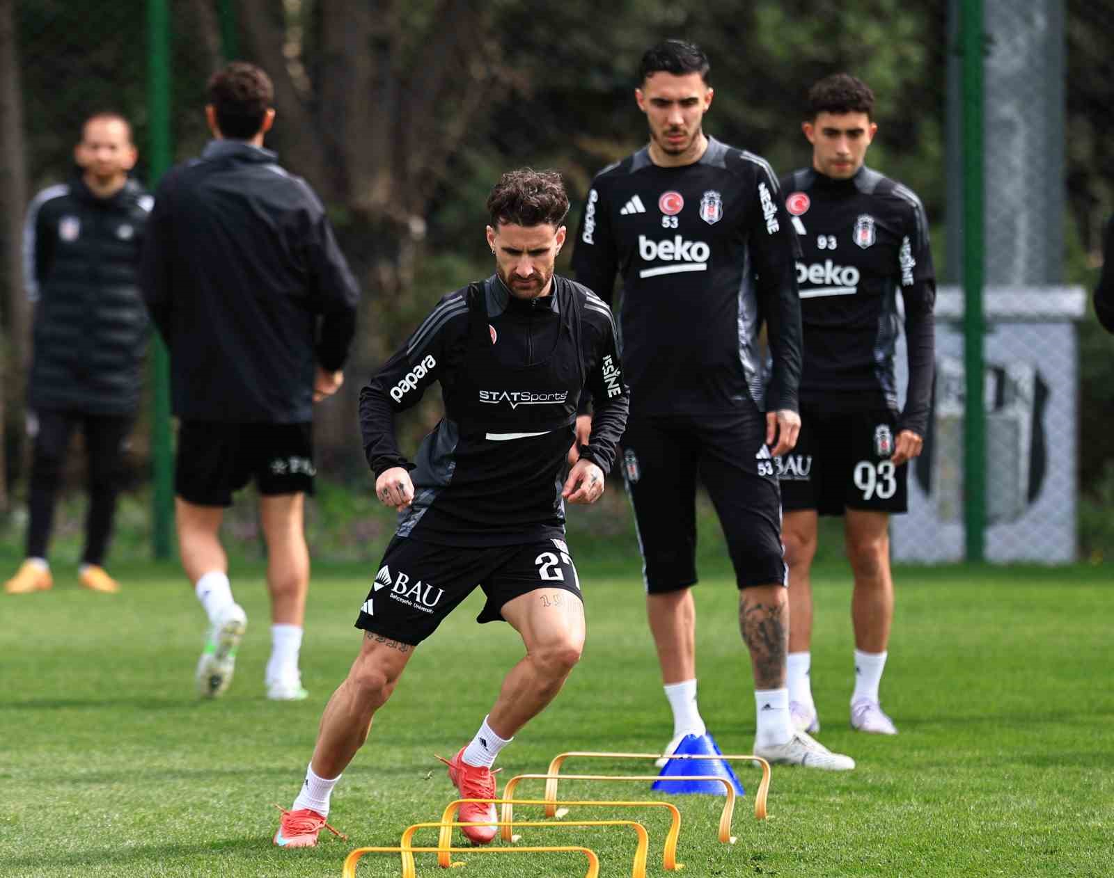 20250325aw419830 0.jpg