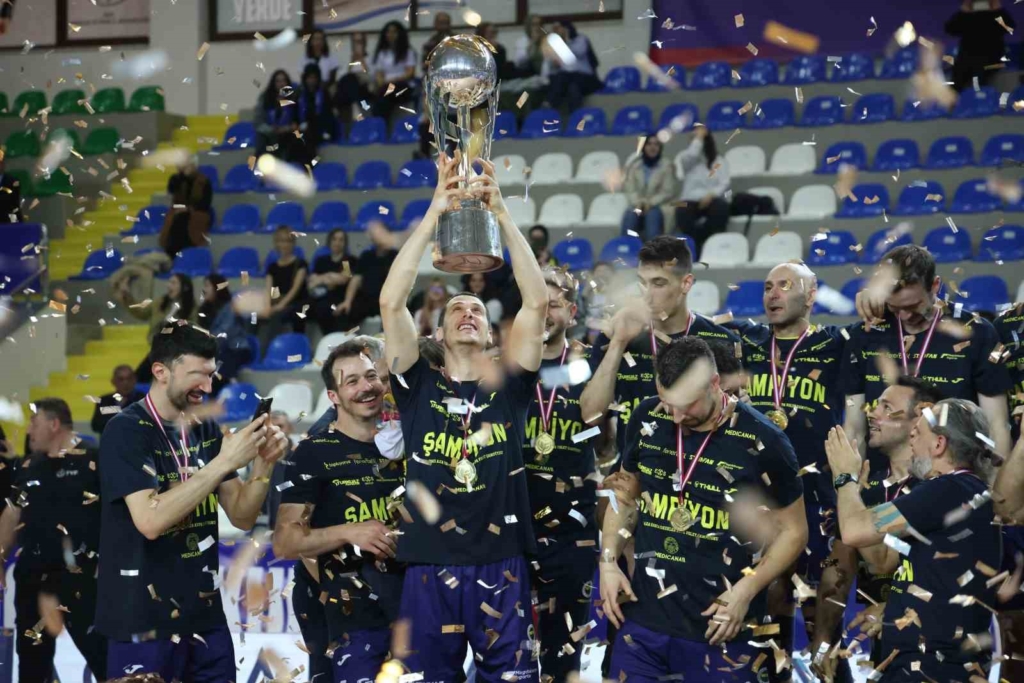 20250325aw419990 0.jpg