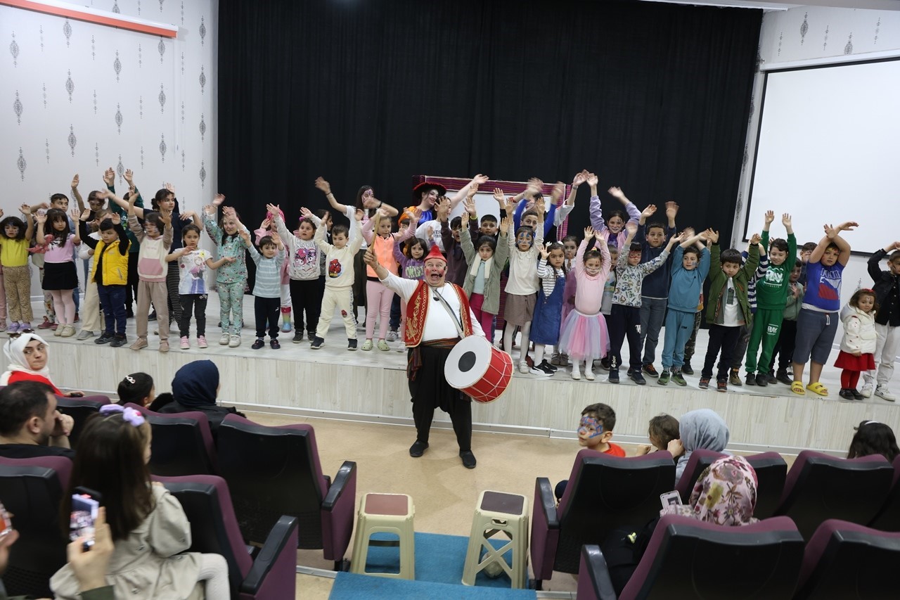 20250326aw420252 0.jpg