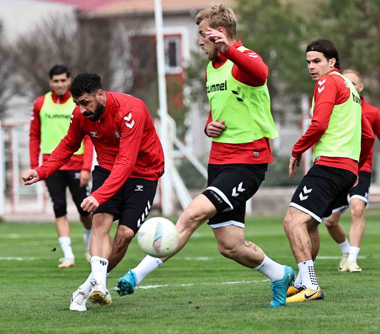 20250326aw420737 0.jpg