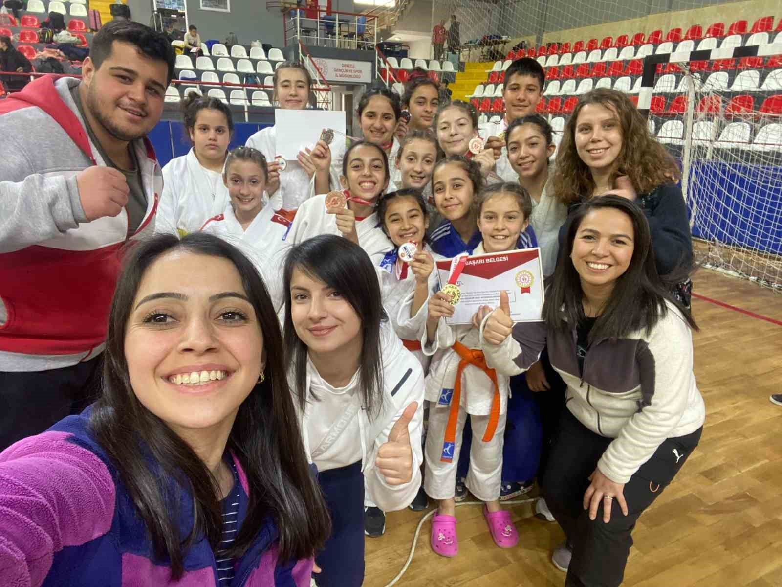 20250330aw423427 0.jpg