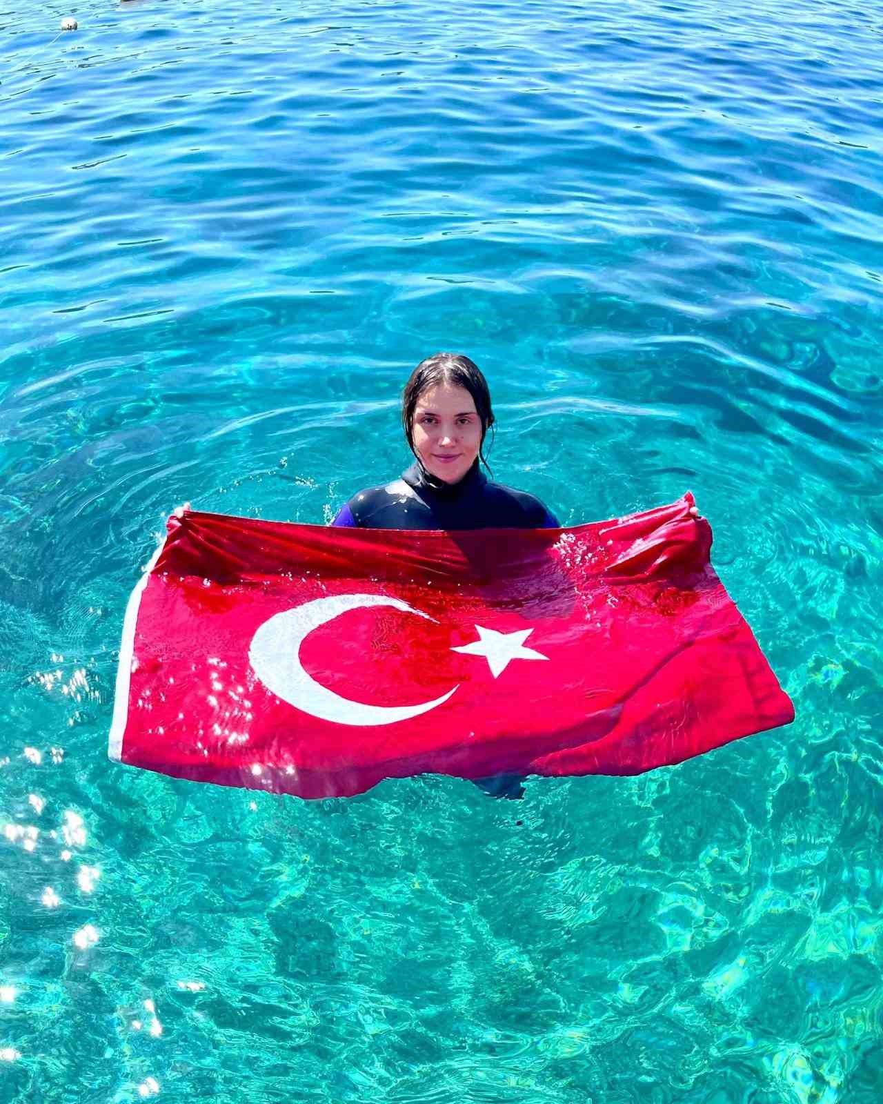 20250331aw423827 0.jpg