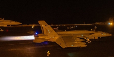 aw413328 01.jpg