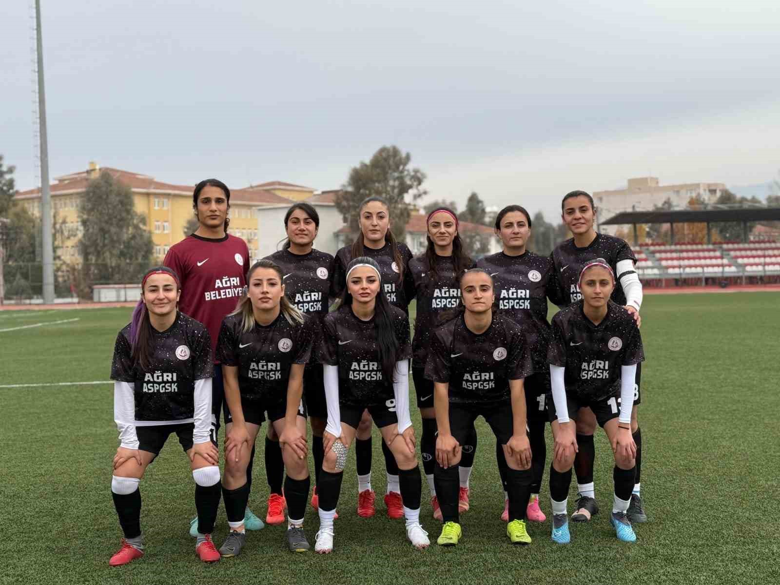 20250401aw424411 0.jpg