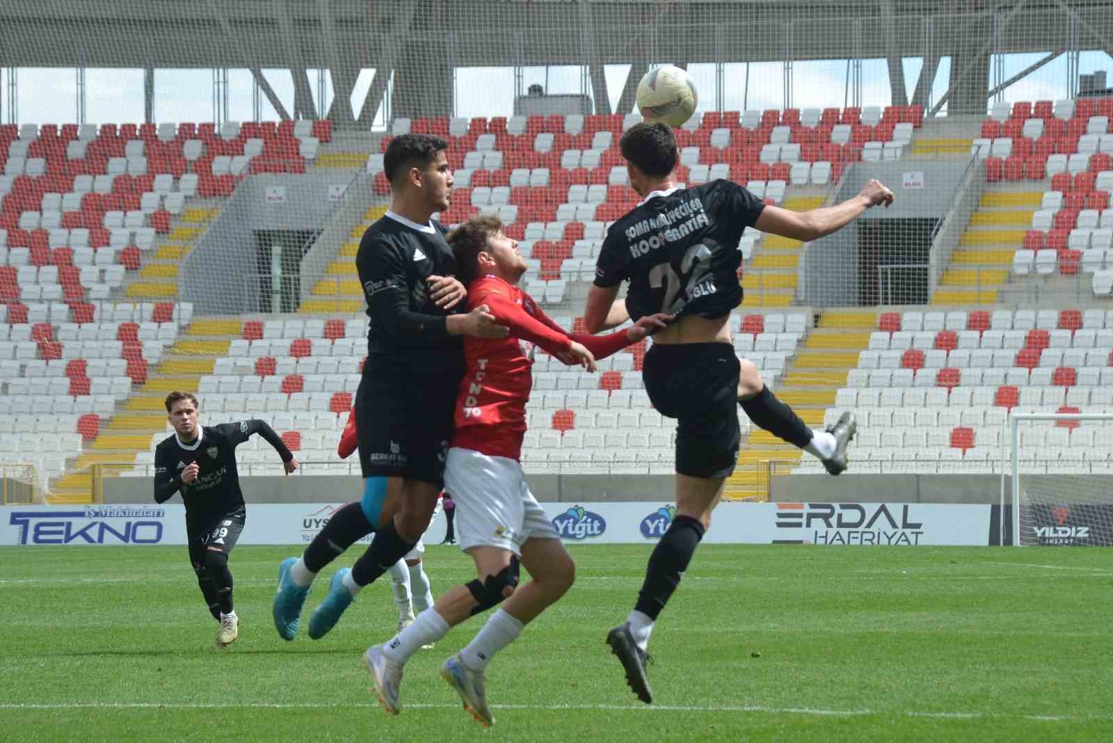 20250402aw424920 0.jpg