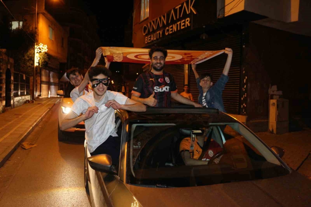 20250403aw425108 0.jpg