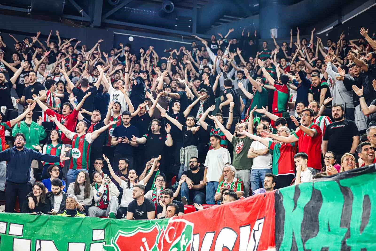 20250403aw425412 0.jpg