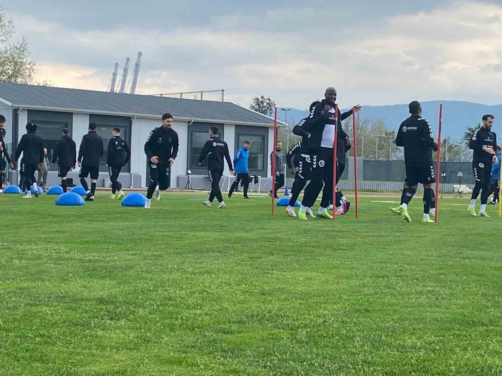 20250403aw425546 0.jpg