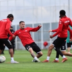 20250404aw425801 0.jpg