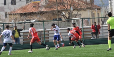 20250407aw427448-0.jpg