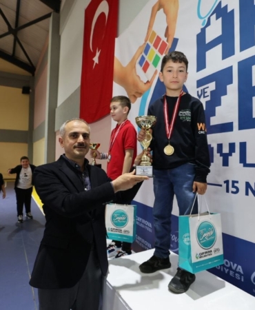 20250416aw434008-0.jpg