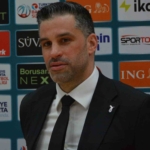 20250420aw437082-0.jpg