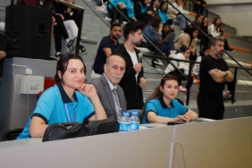 20250421aw437800-0.jpg