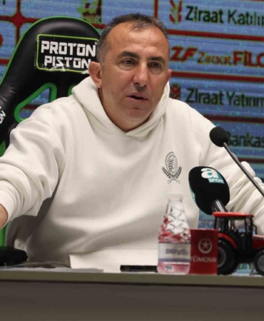 20250423aw438815-0.jpg