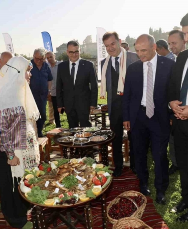 20250526aw462797-0.jpg