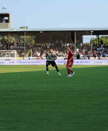 20250601aw467931-0.jpg
