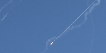 aw481490_03-1750582455.jpg