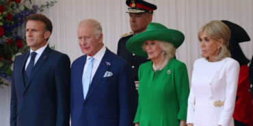 894.jpg