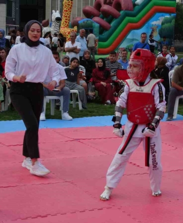 20250805aw511162-0.jpg