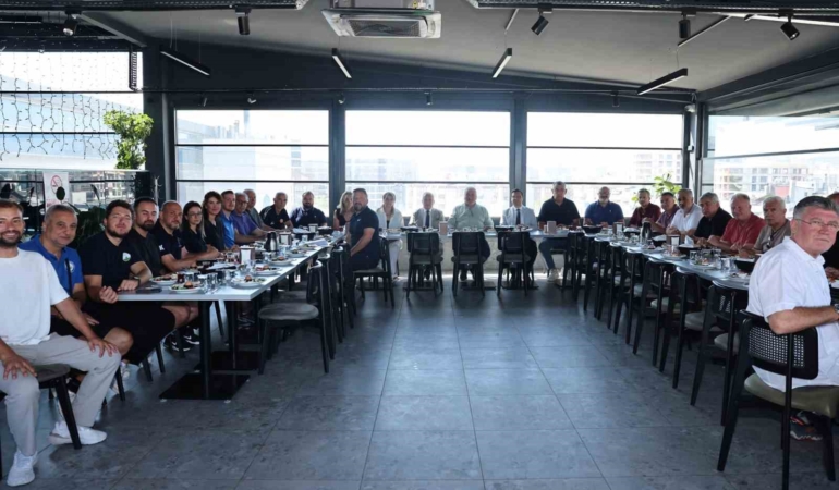 20250903aw530808-0.jpg