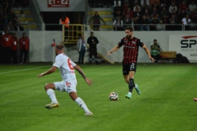 20250913aw537611-0.jpg