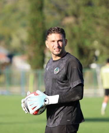 20250921aw542425-0.jpg