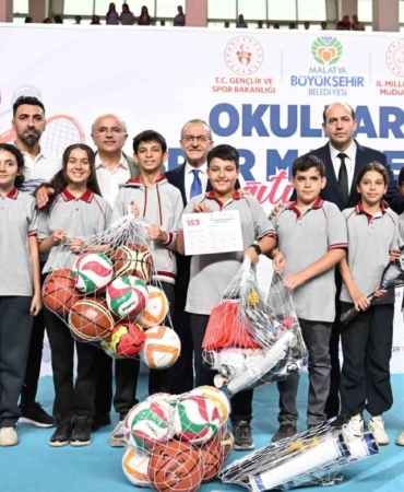 20250925aw545771-0.jpg