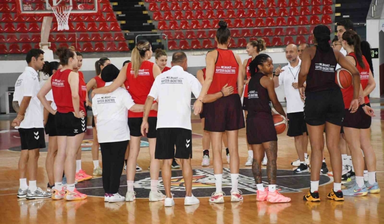 20251004aw551828-0.jpg