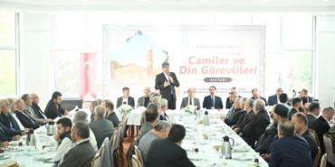 20251007aw553954-0.jpg