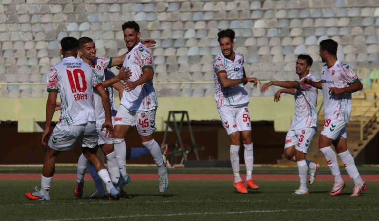 20251012aw557319-0.jpg