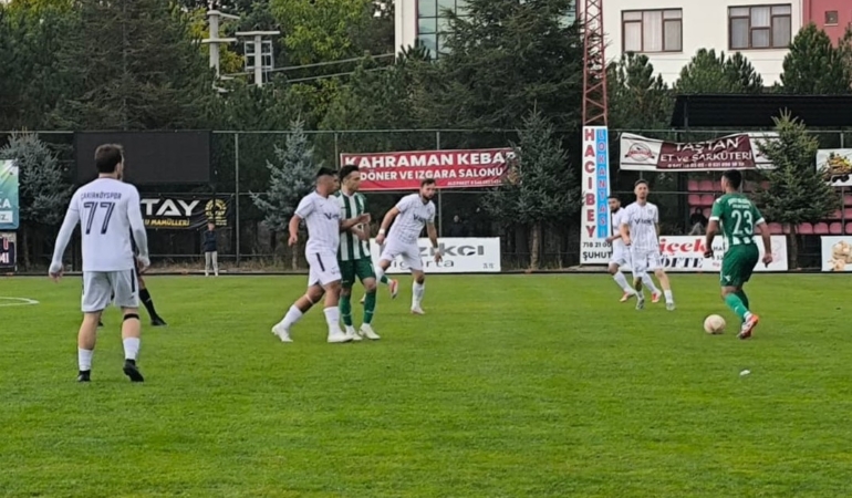 20251020aw562455-0.jpg