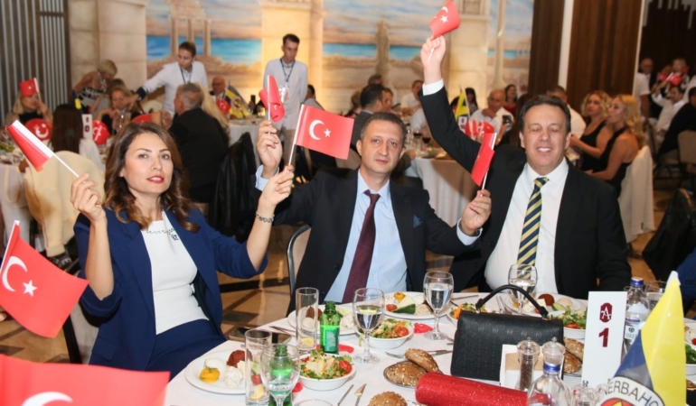 20251029aw569154-0.jpg