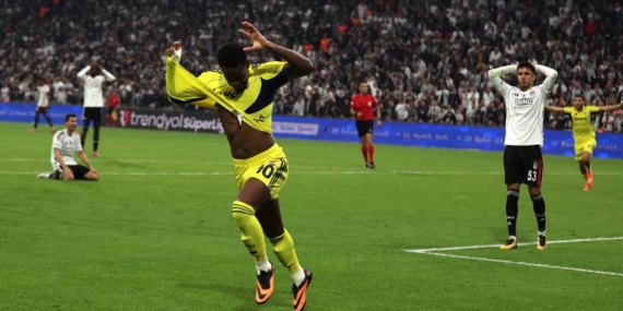 Jhon Duran: “En kısa sürede en iyi formuma ulaşmak için sabırsızlanıyorum”