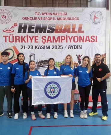 20251125aw586665-0.jpg