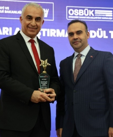 20251201aw590389-0.jpg