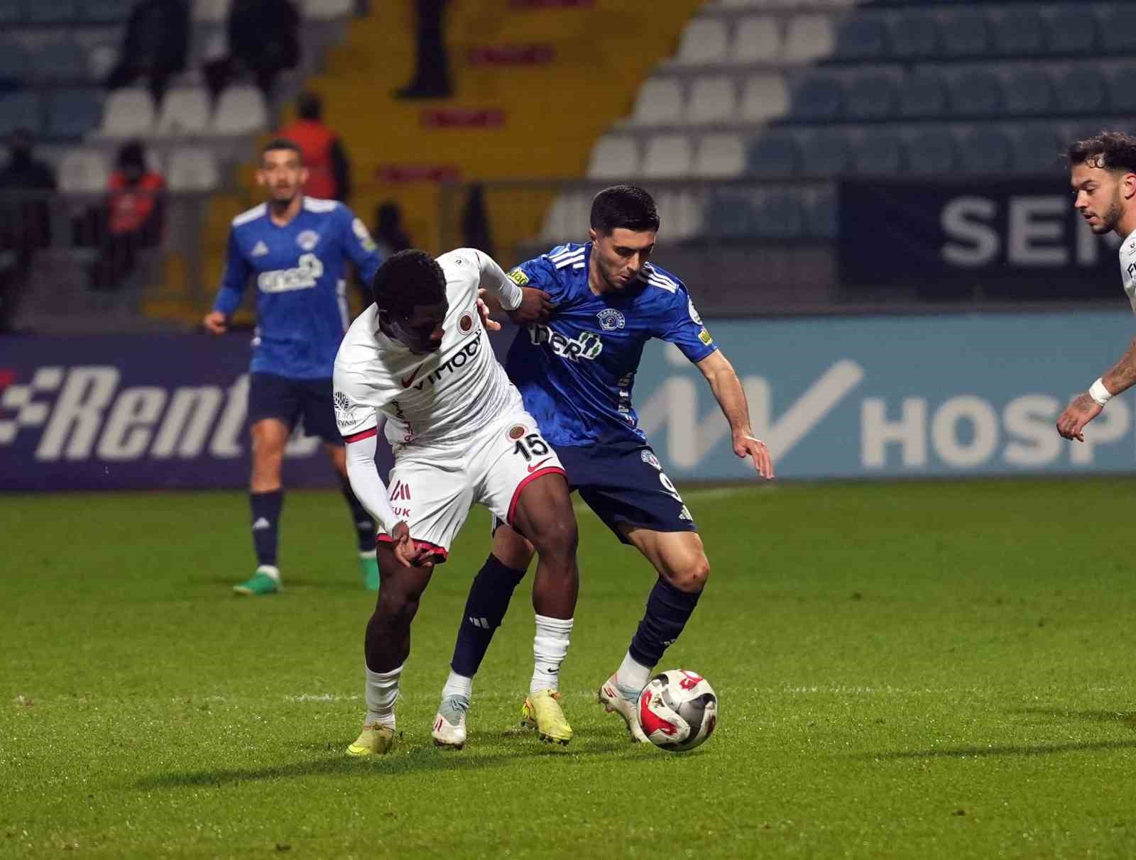 Trendyol Süper Lig: Kasımpaşa: 0 – Gençlerbirliği: 0 (İlk yarı)