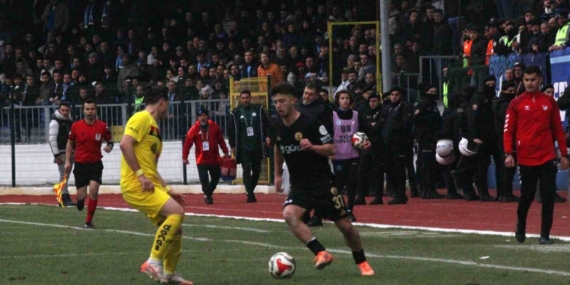 Kütahyaspor sahasında Eskişehirspor ile 1-1 berabere kaldı